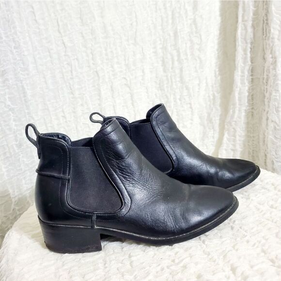 Steve Madden"Dicey" Leather Booties Size 6.5 - Picture 1 of 7